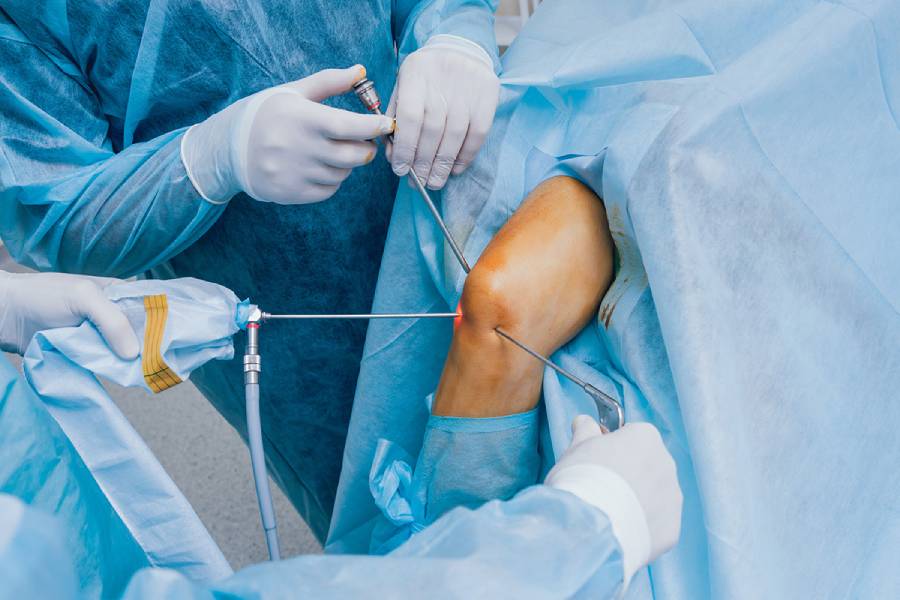 Best Arthroscopic Surgery in Ahmednagar - Dr. Prashant Kale